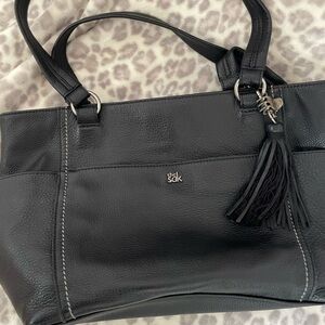 THE SAK
Ashby Leather Tote. Black